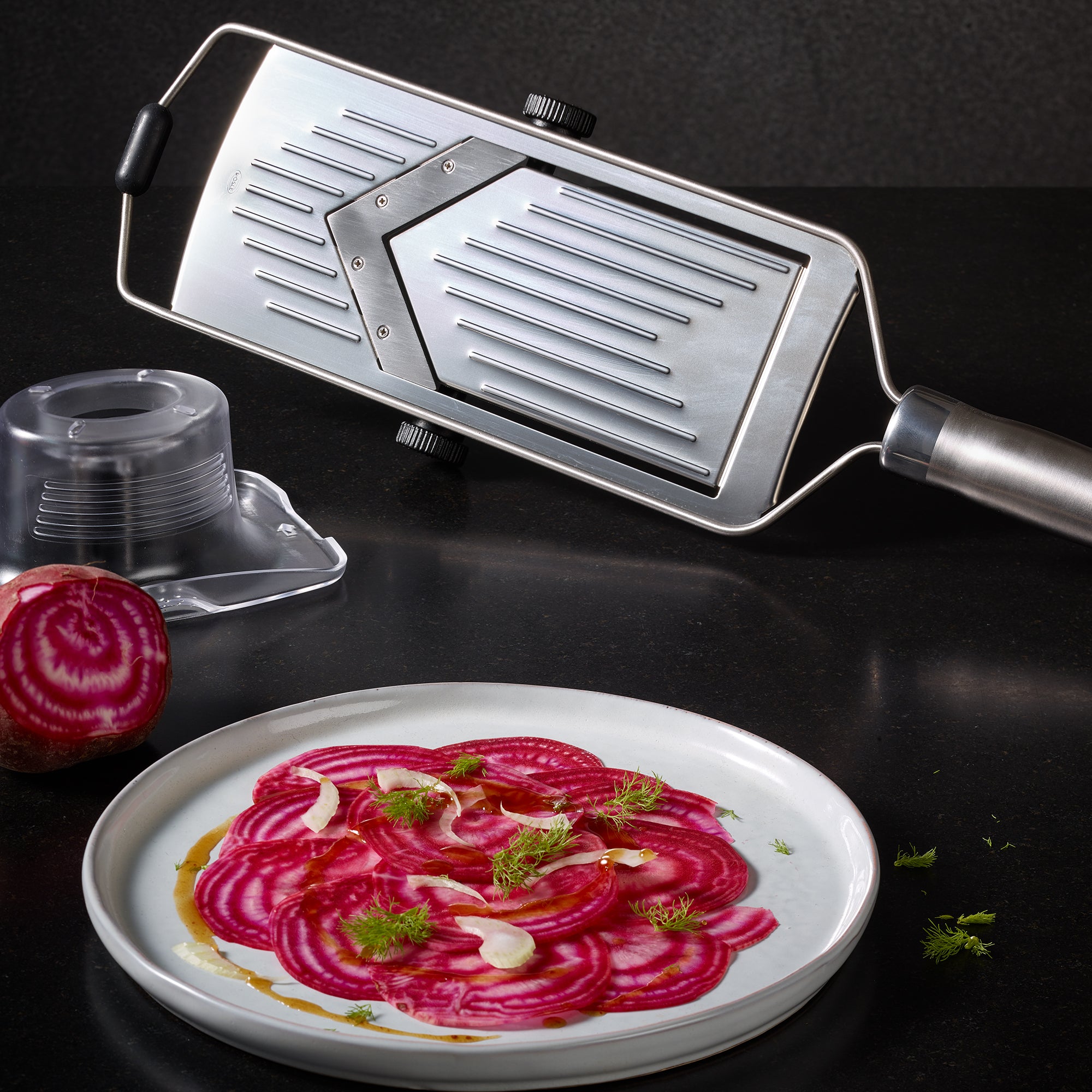 Rösle - Stainless Steel Adjustable V-Slicer