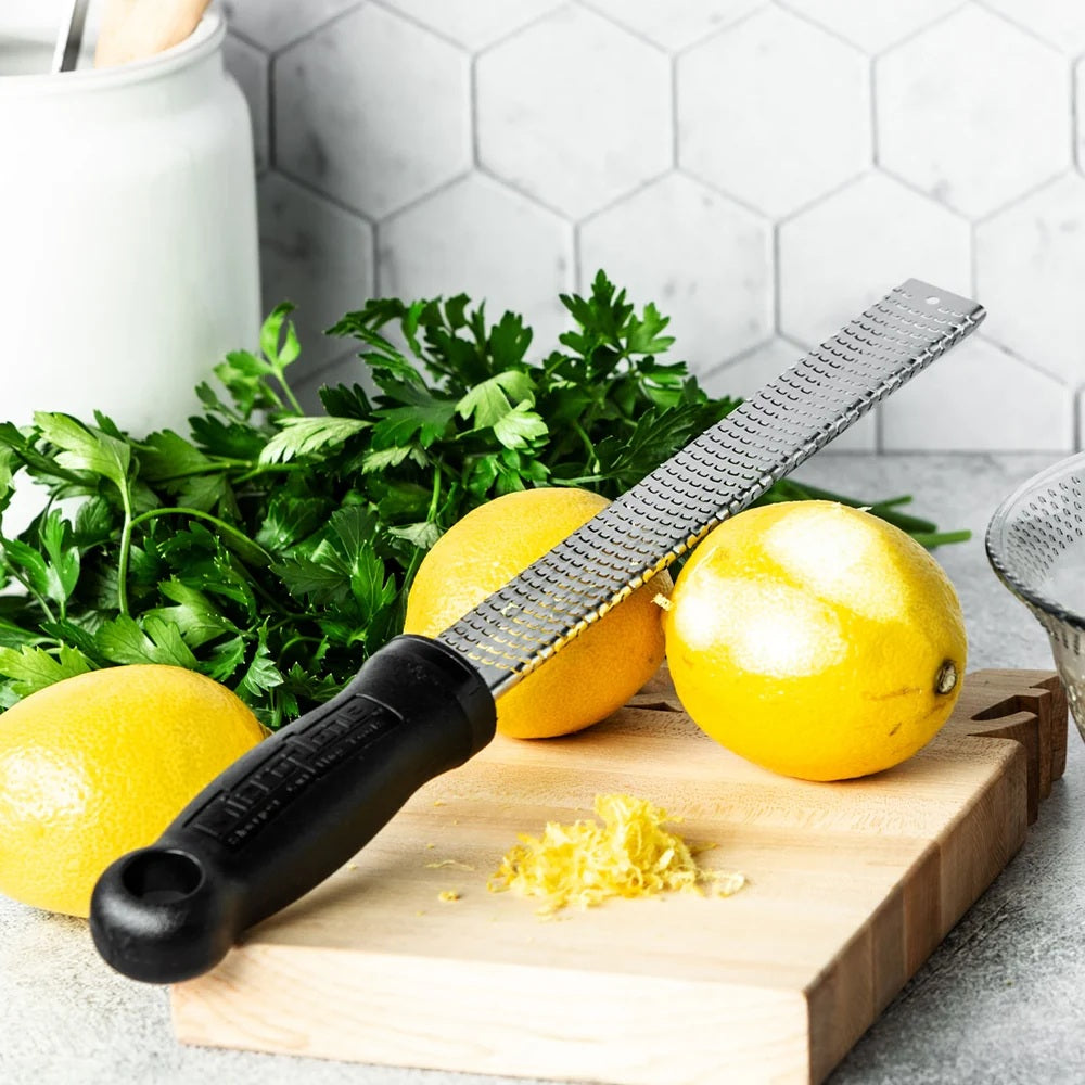 Microplane - Classic Series Hard Handle Zester