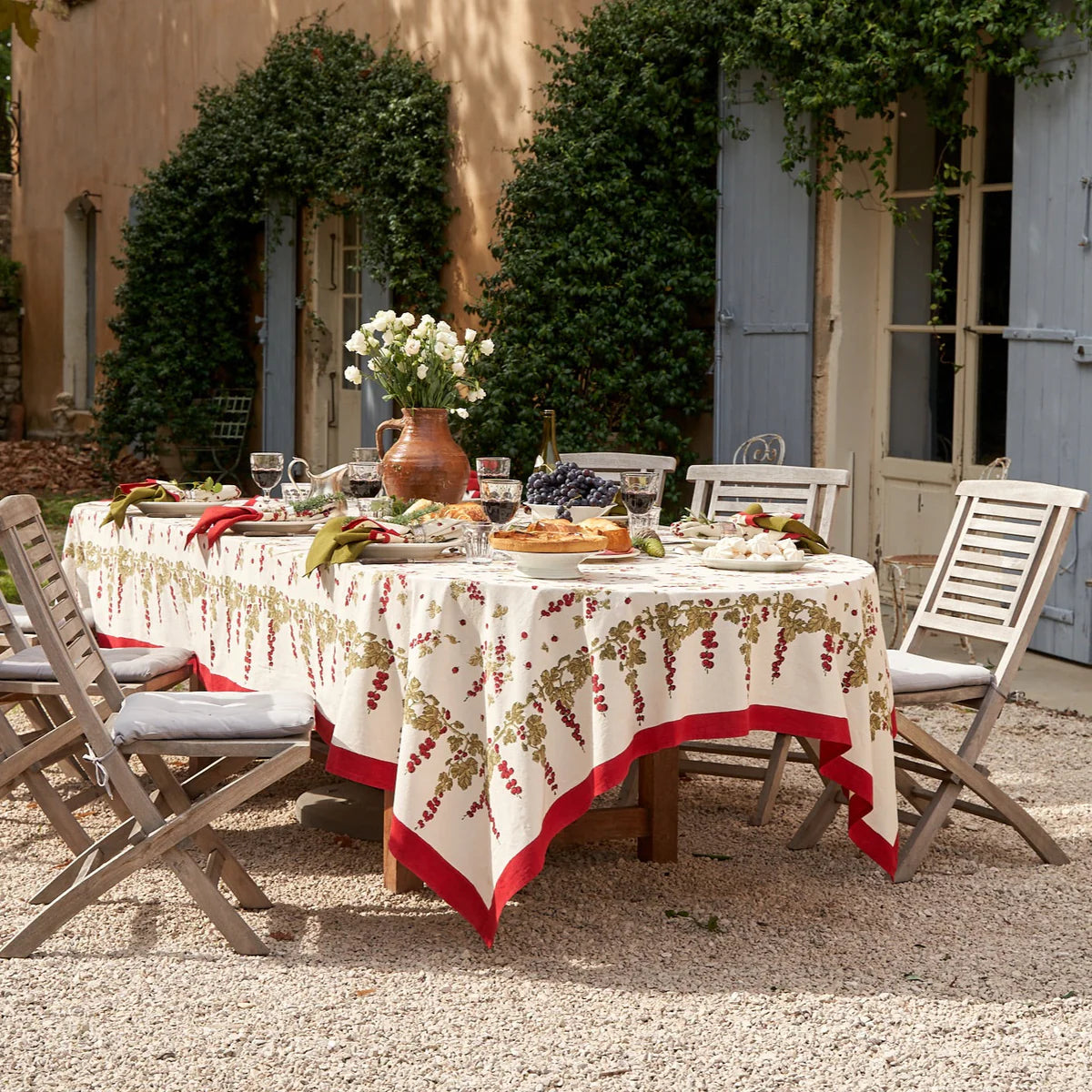 Gooseberry Red/Green Tablecloth