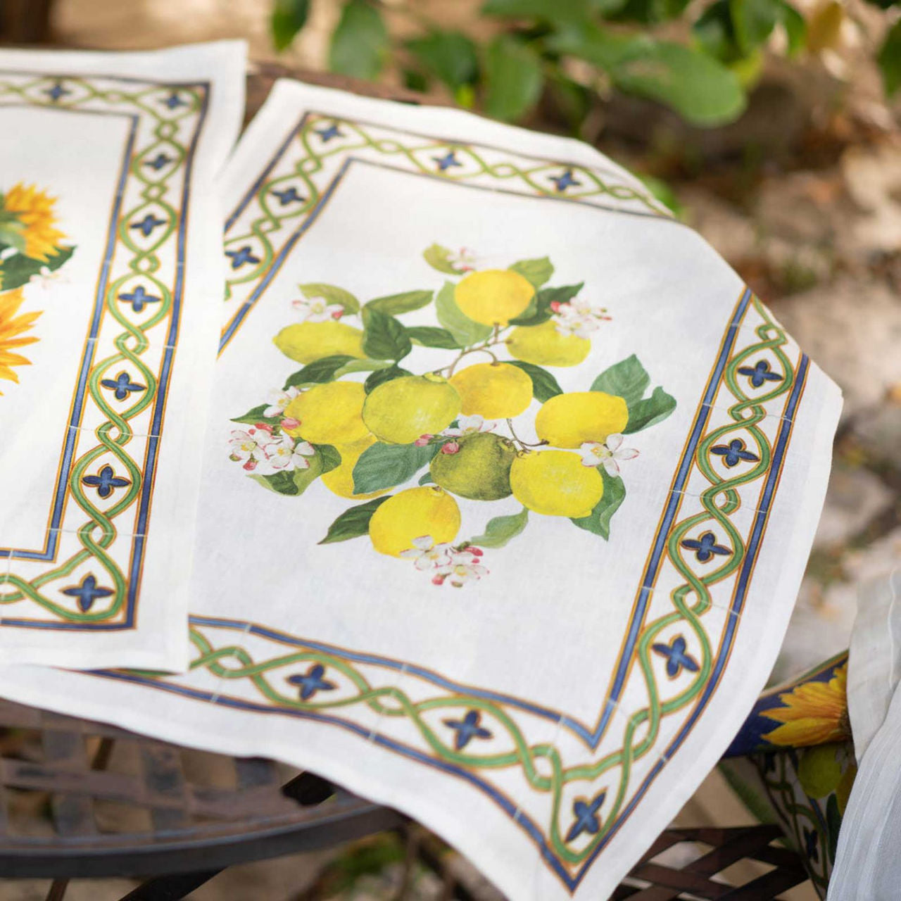Tessitura Toscana - Linen Tea Towel "Etruscan Garden Limoni Giallo"