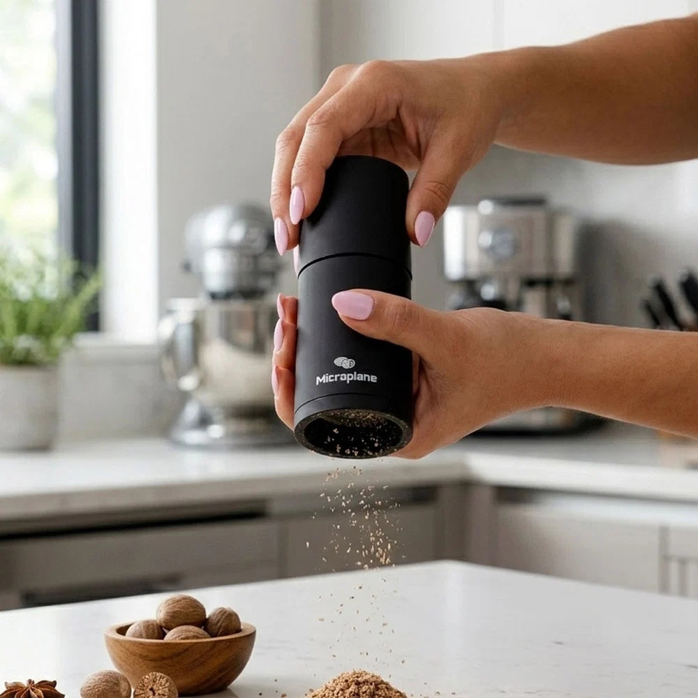 Microplane - Manual Spice Grinder
