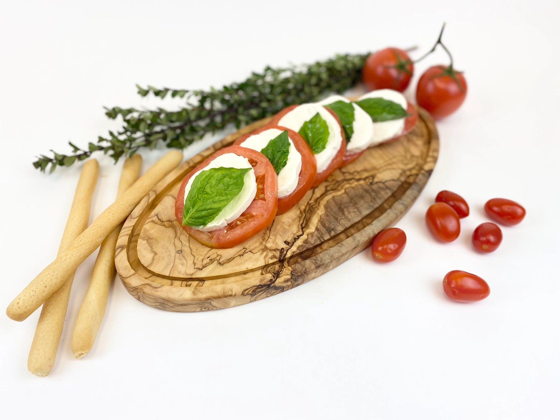 Olive Wood Oval Board (grooved)