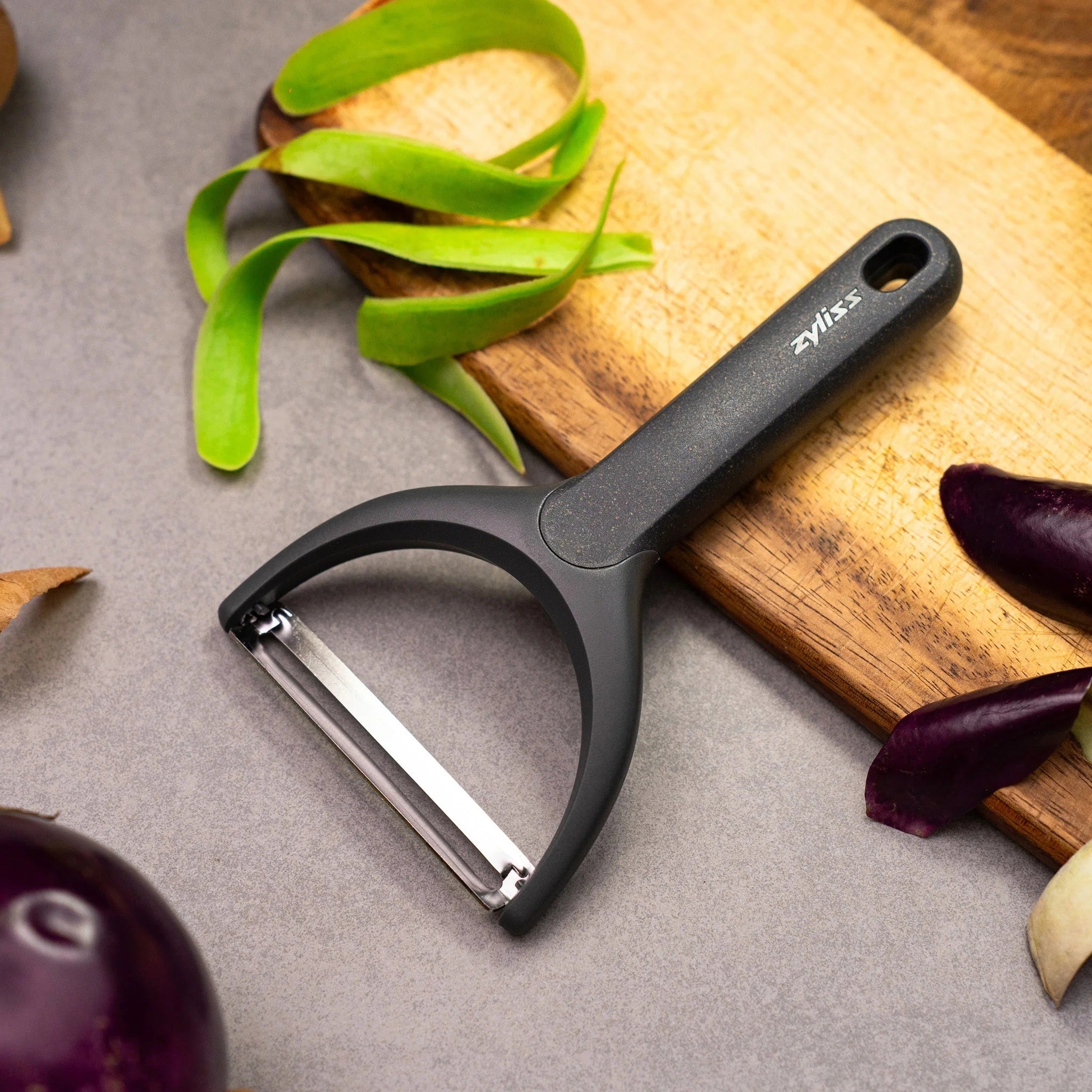 Zyliss - Wide Peeler