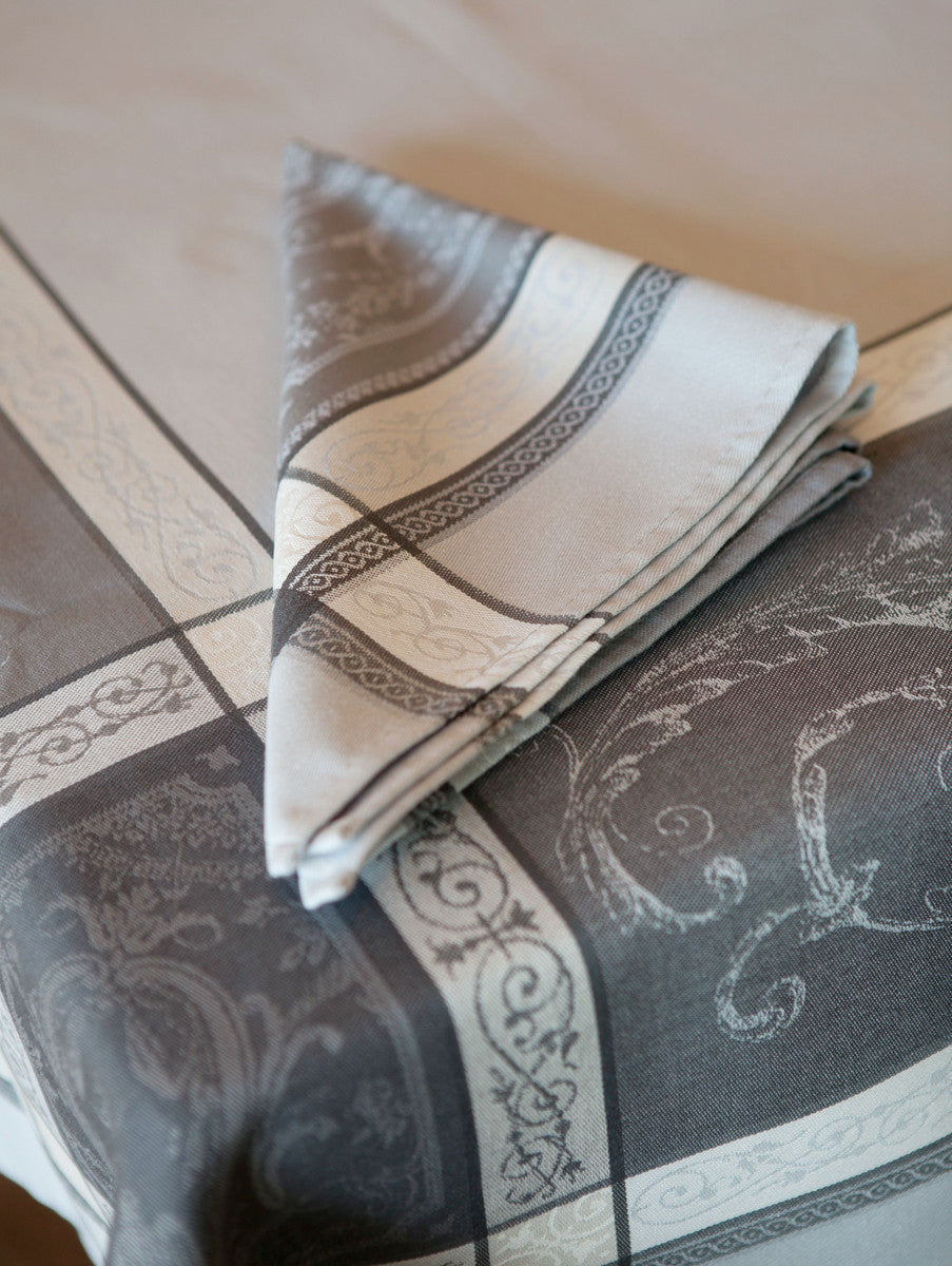 Tissus Toselli Versailles Tablecloth