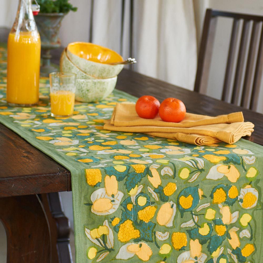 Fruits Yellow/Green Table Runner