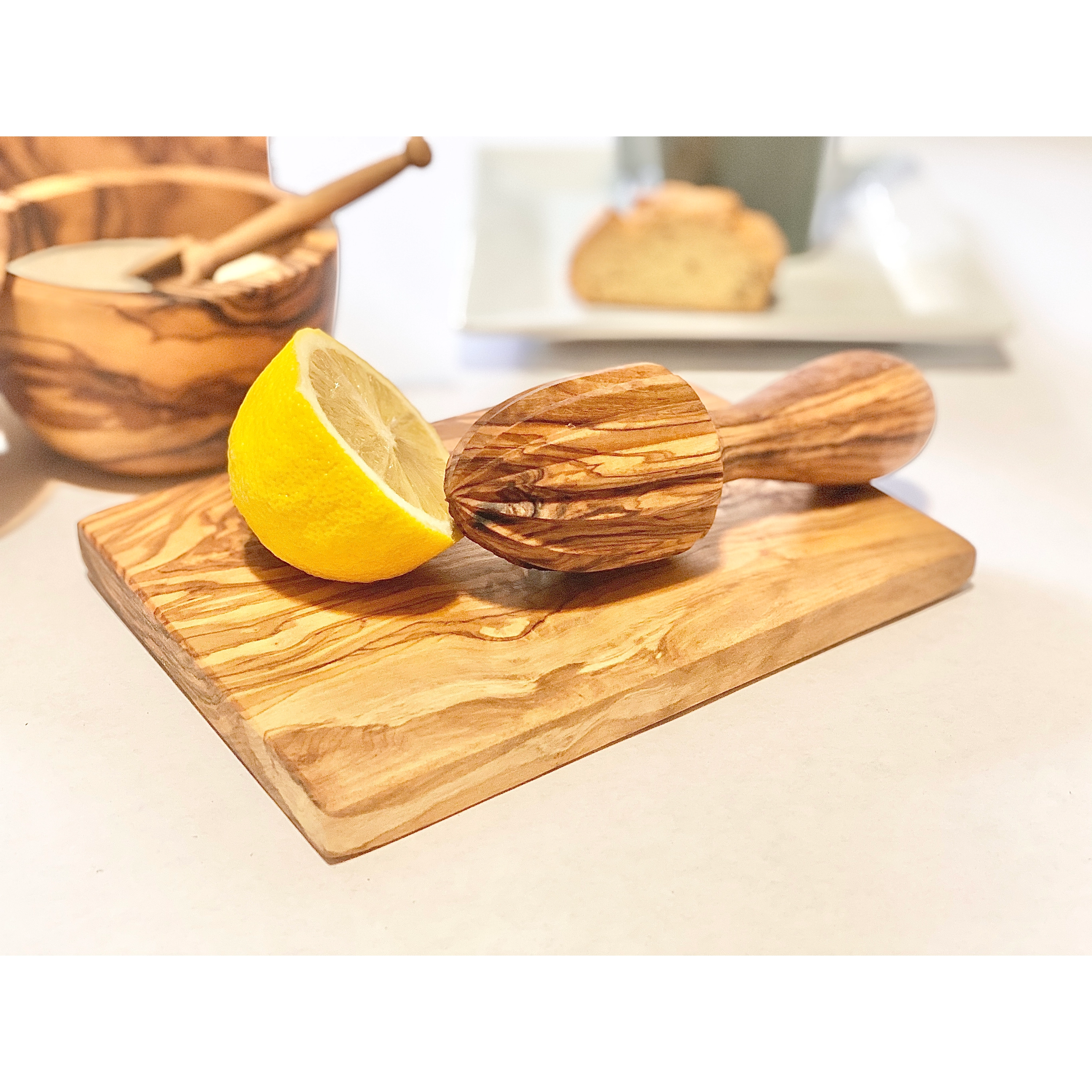 Olive Wood Juicer/Citrus Reamer